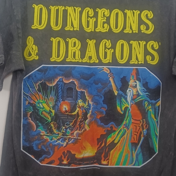 Dungeons & Dragons Tshirt - Picture 7 of 7
